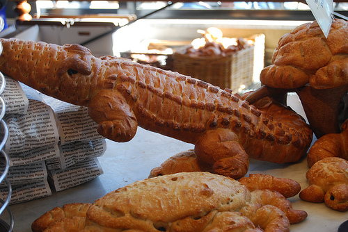 Alligator bread