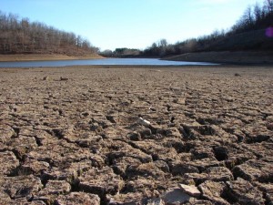 California_Drought_Dry_Riverbed_2009